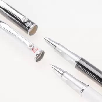 Stilou Picasso metalic alb si calimara 656W-3
