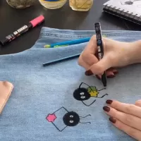 Posca marker UNI alb, varf mediu 1.8-2.5 mm PC-5M-4-IMG-slider-mobile