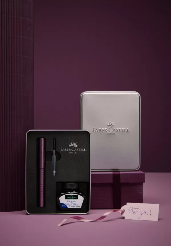 Set stilou cu calimara cerneala si convertor, Berry, Grip 2011 Faber-Castell-3-IMG-slider