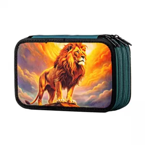 Penar 3 compartimente echipat 46 piese, imprimeu Leu Daco PE3042E-3-IMG-nav