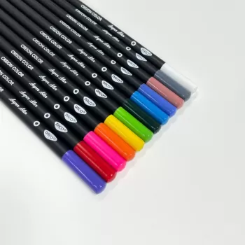 Creioane colorate 12 culori, lemn negru Black&White Daco CC412N-3